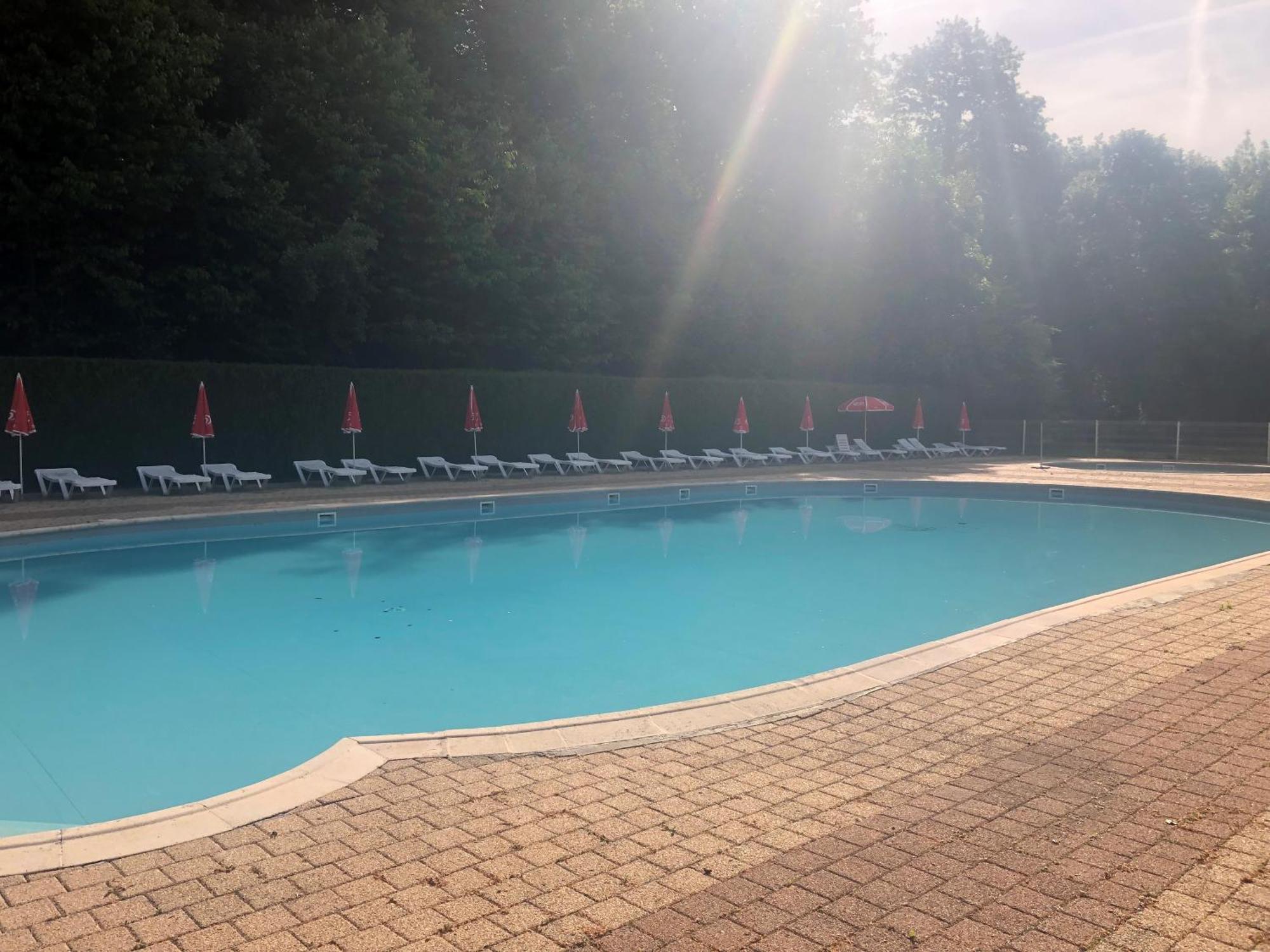 Camping Les Lupins Seppois-le-Bas Экстерьер фото