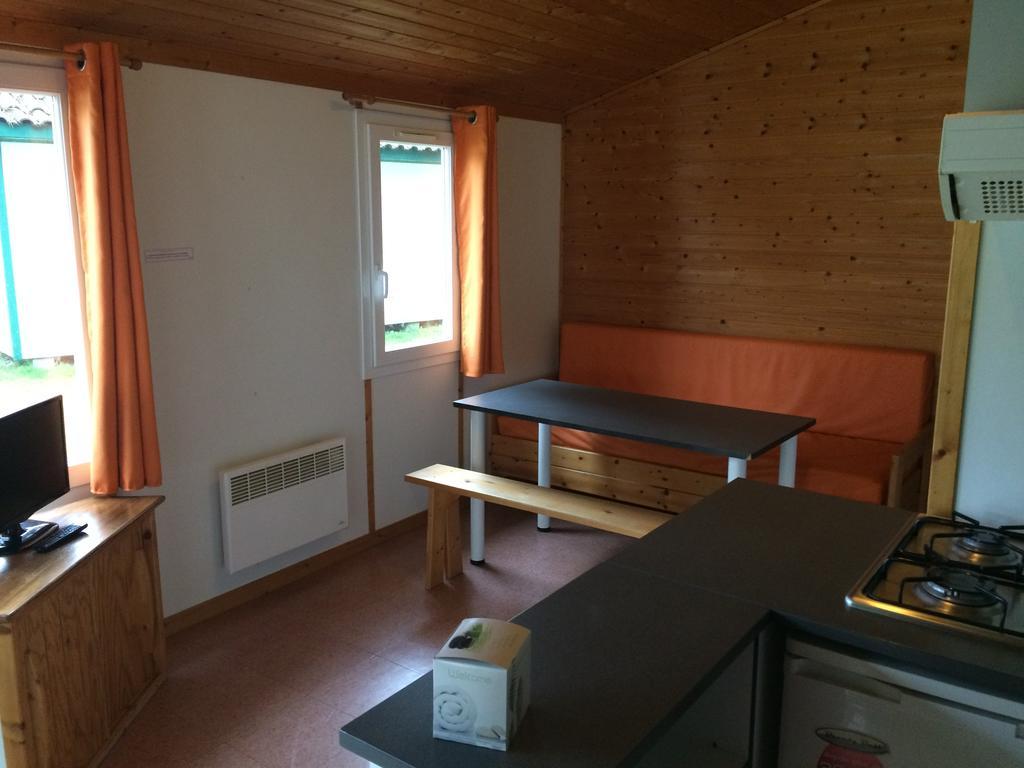 Camping Les Lupins Seppois-le-Bas Экстерьер фото